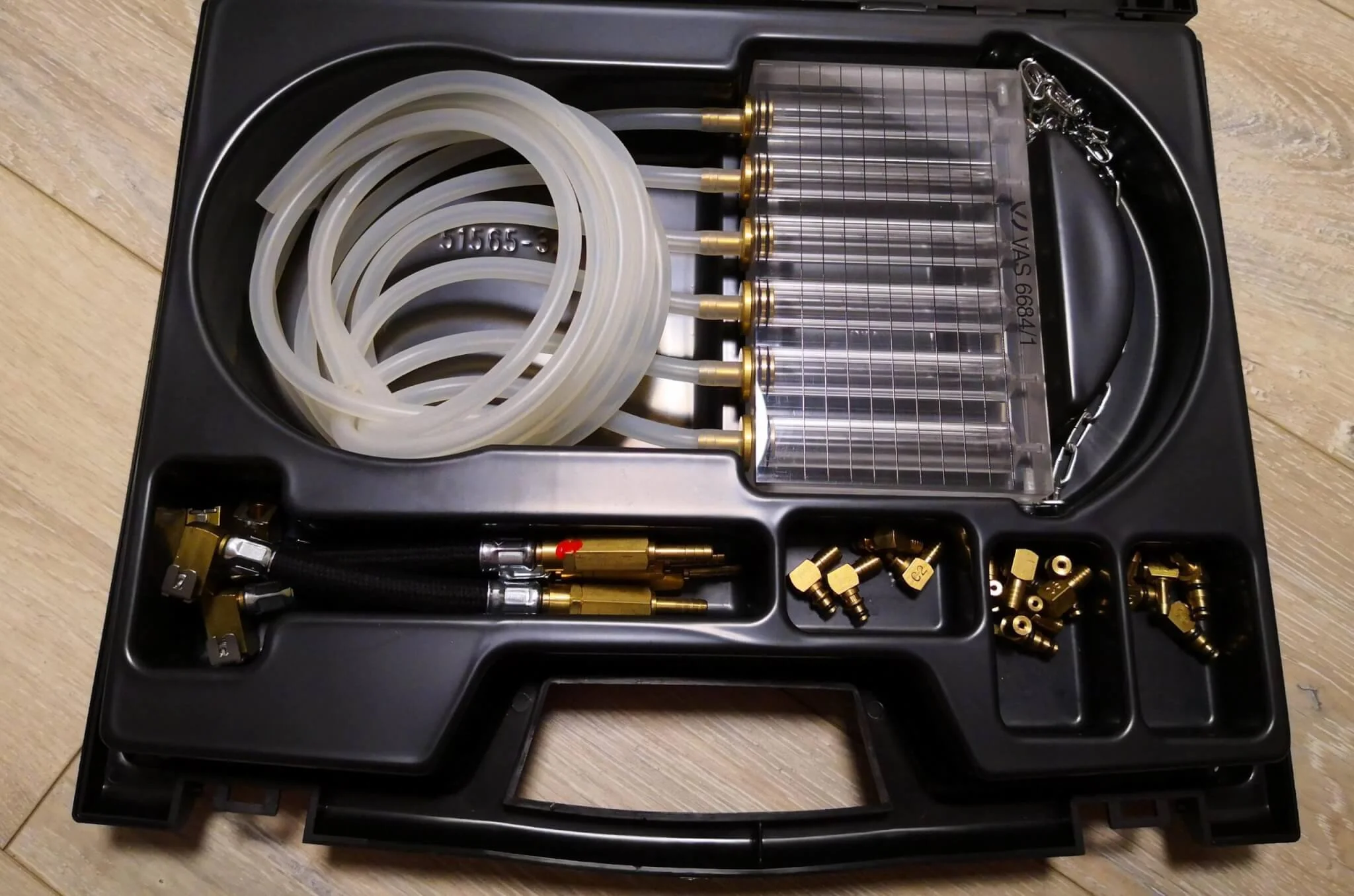 Spezialwerkzeug 12 VAS 6684 Injektor Rücklauf Messmittel