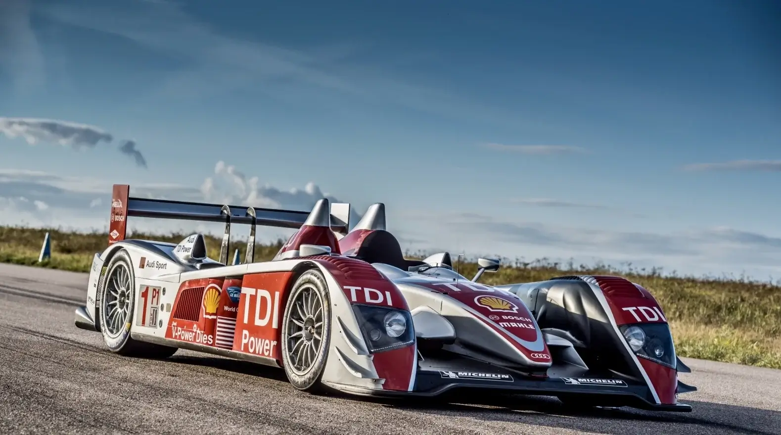 Audi R10 V12 TDI LMP 1