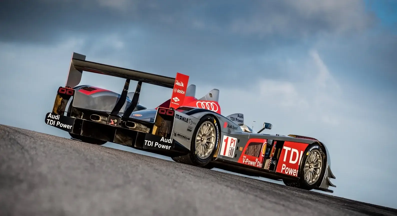 Audi R10 V12 TDI LMP 1