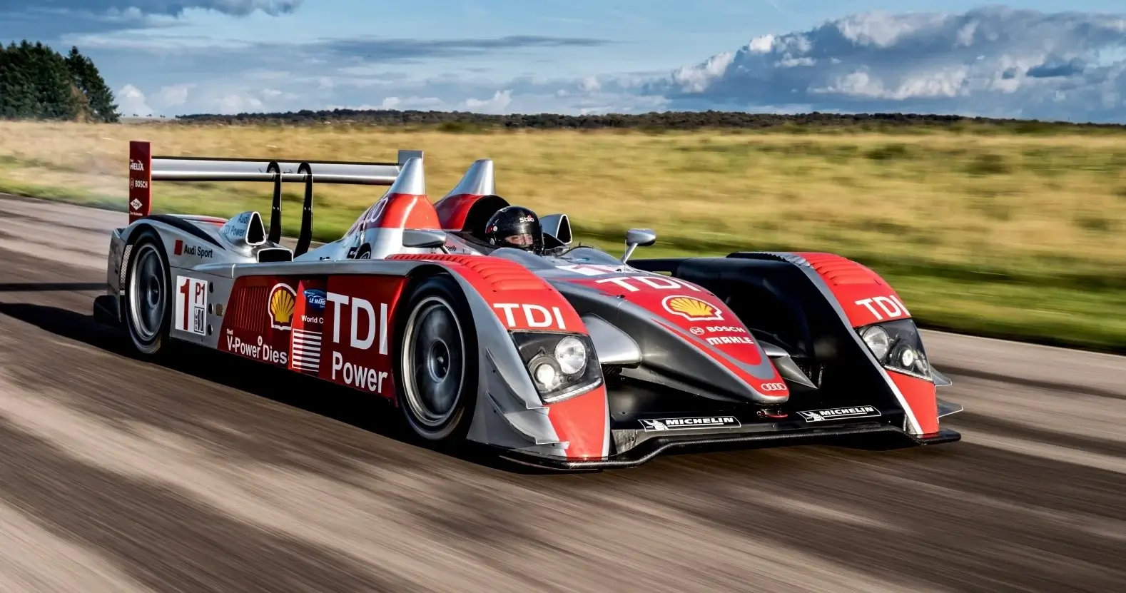 Audi R10 V12 TDI LMP 1