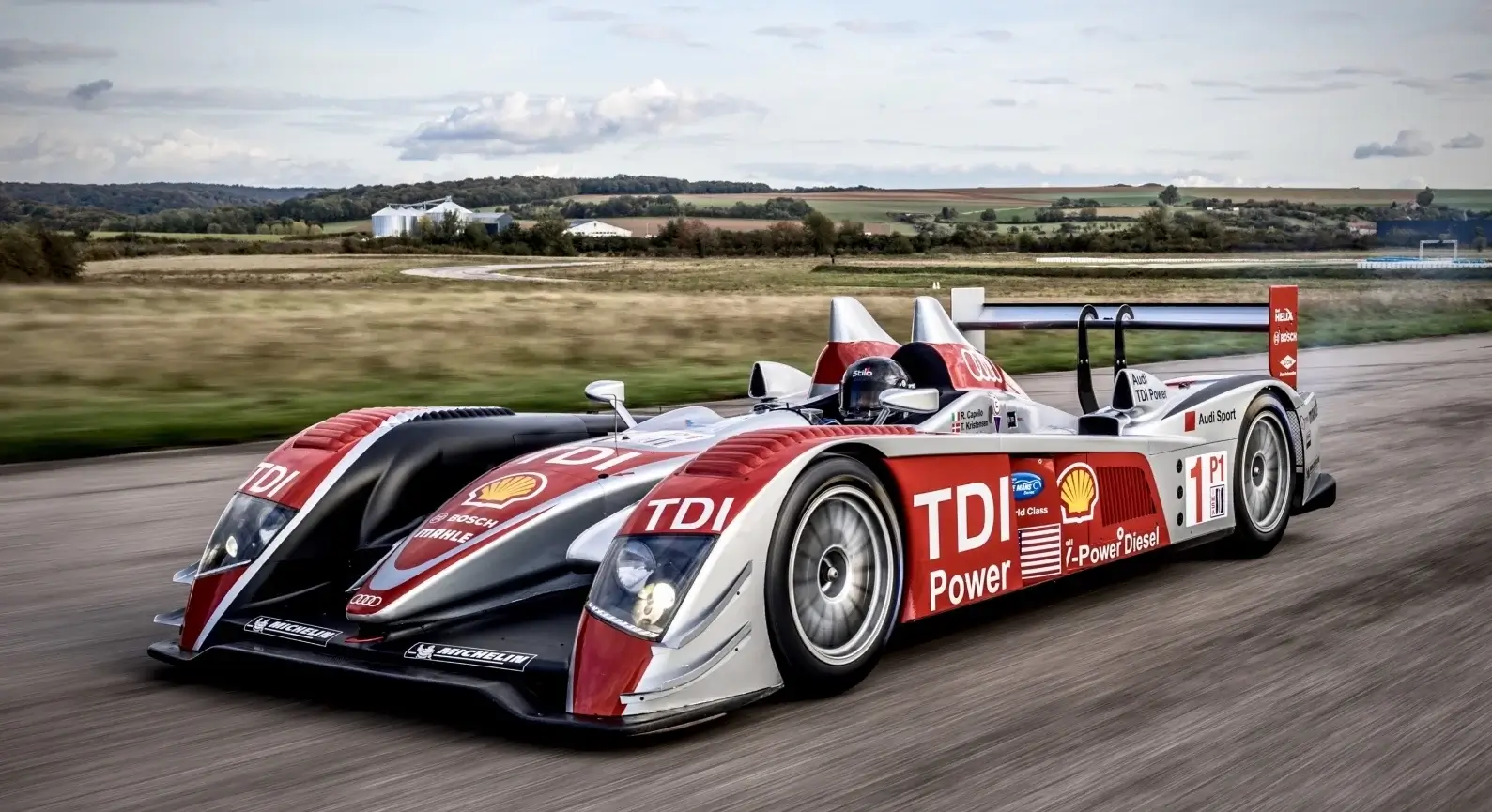 Audi R10 V12 TDI LMP 1