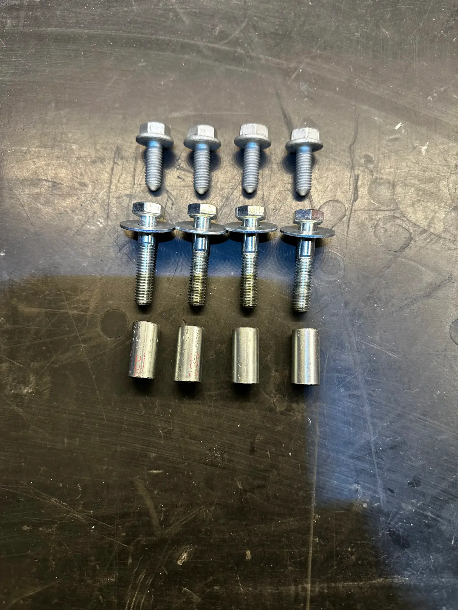Umbau Bordwerkzeug Halter zum Batteriehalter