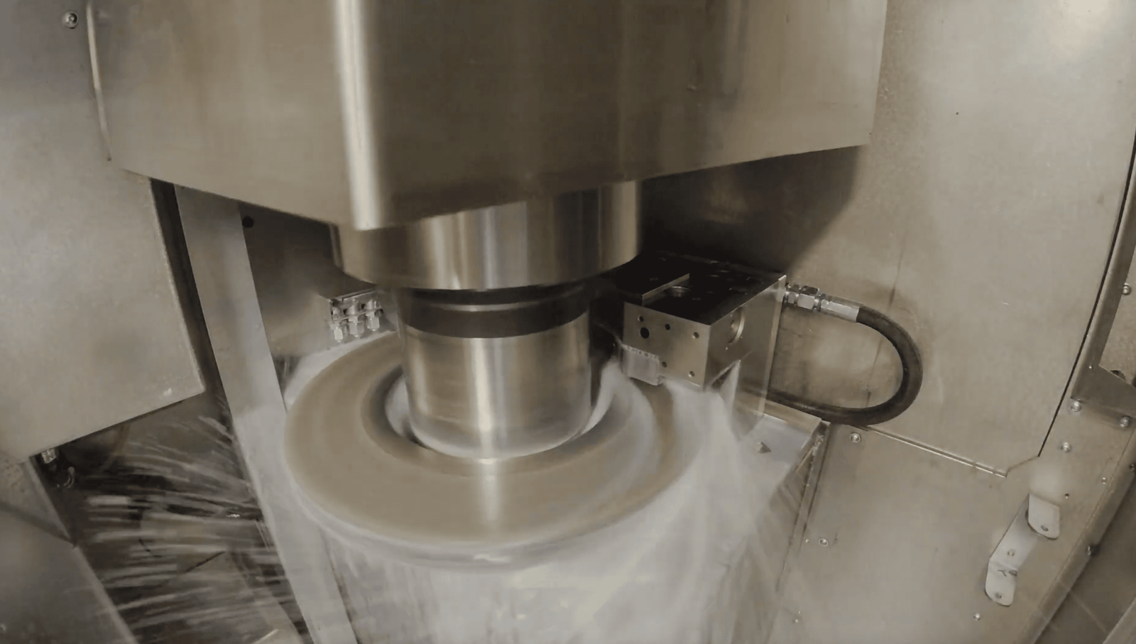 Bremsscheiben Honen ID51 Hartstoffbeschichtete Bremsscheiben bearbeiten